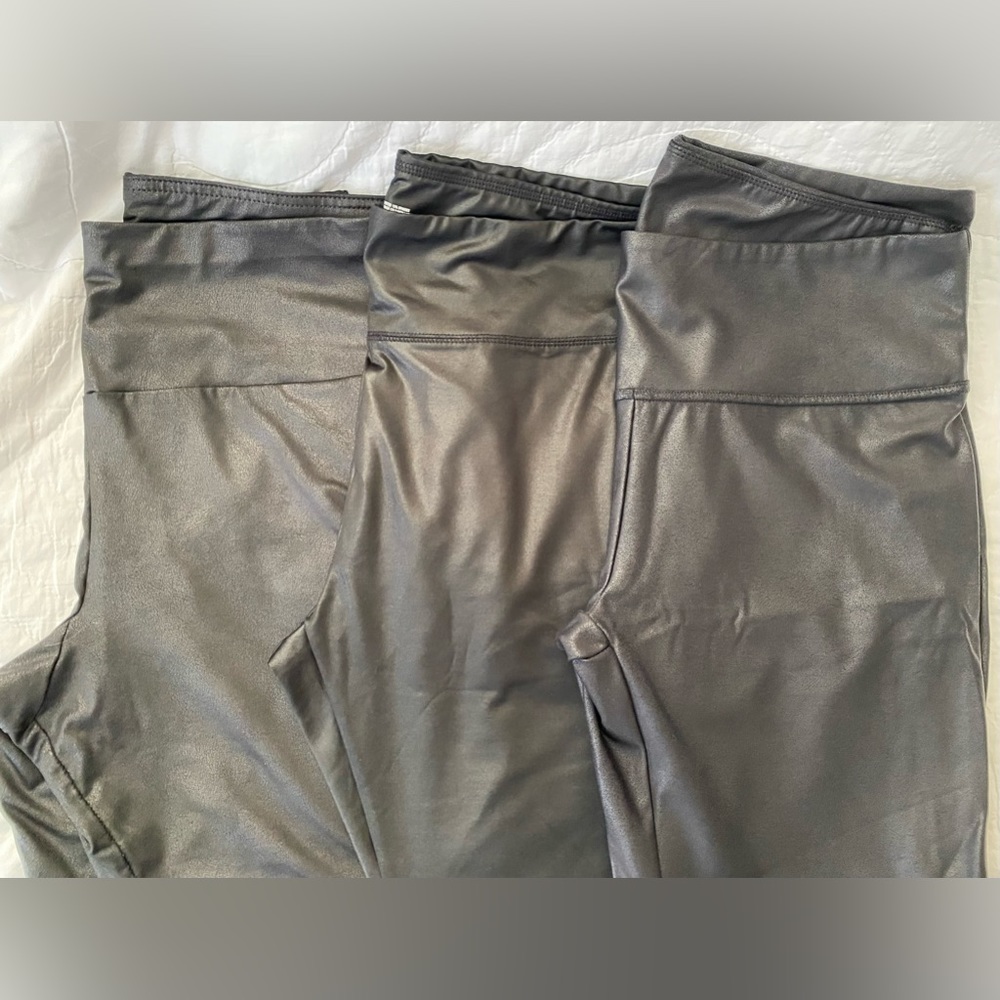 3 Womens Faux Leather (looking) Leggings LOT